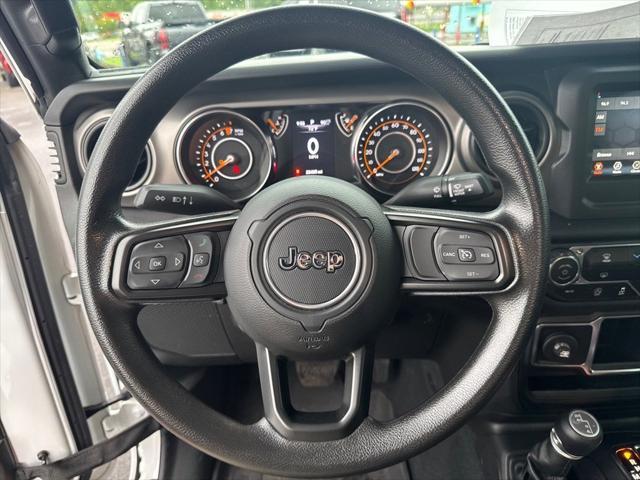 used 2022 Jeep Gladiator car, priced at $32,785
