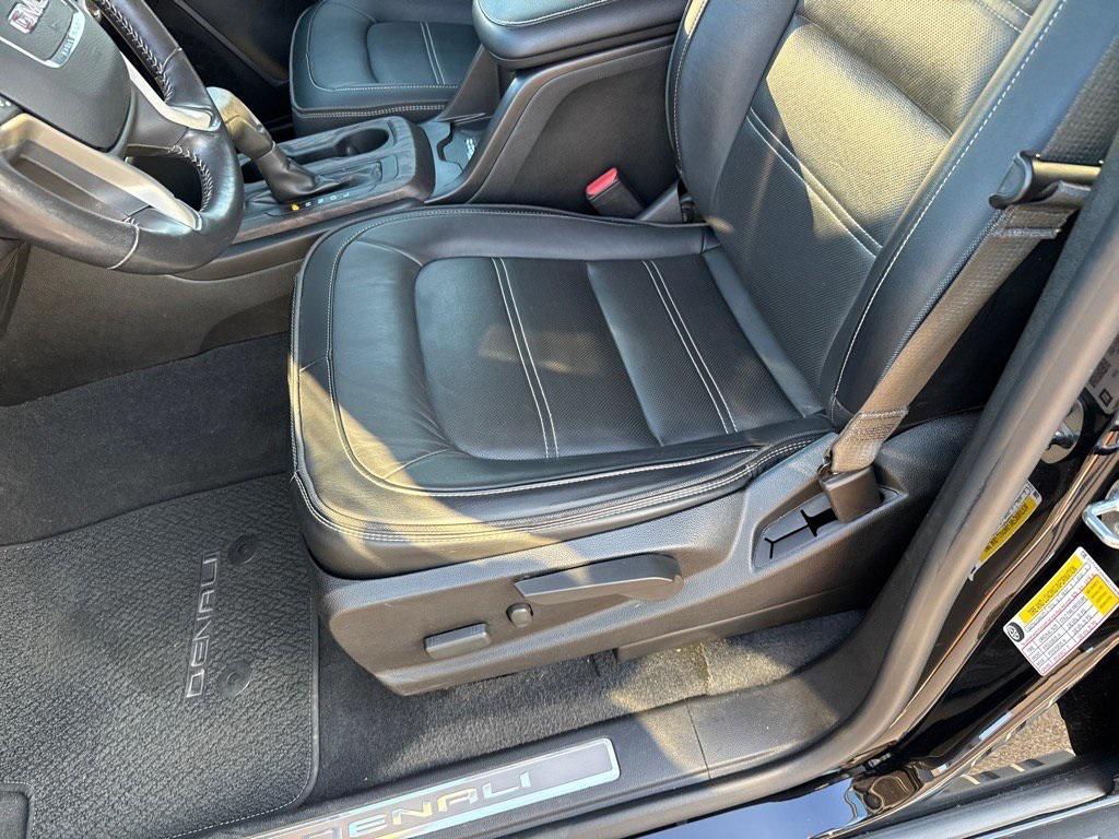 used 2021 GMC Canyon car, priced at $33,891