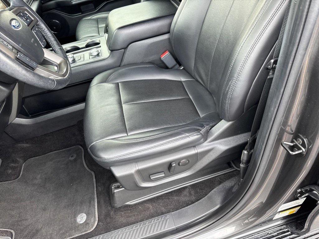 used 2020 Ford Expedition Max car, priced at $28,819