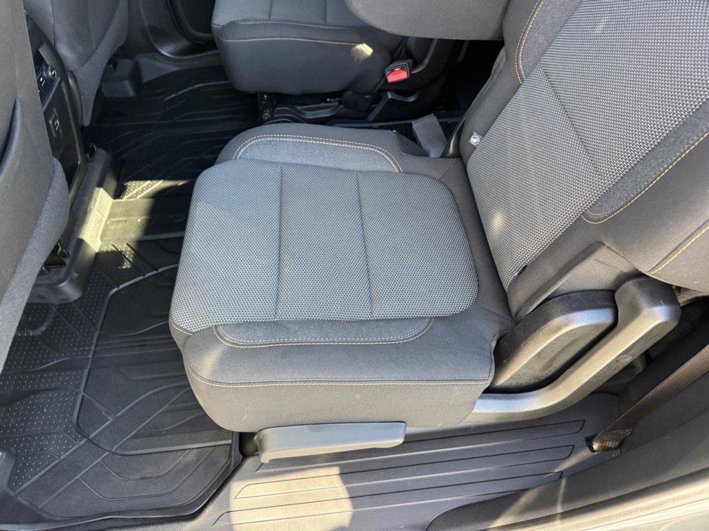 used 2021 Chevrolet Traverse car, priced at $23,933