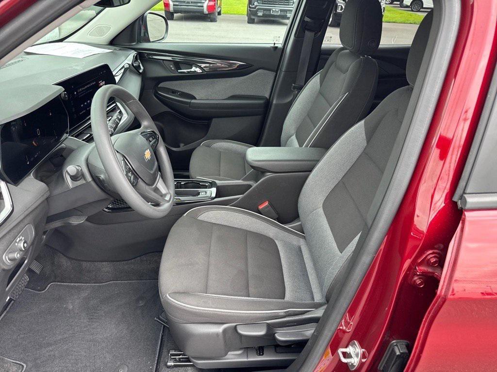 used 2024 Chevrolet TrailBlazer car, priced at $24,534