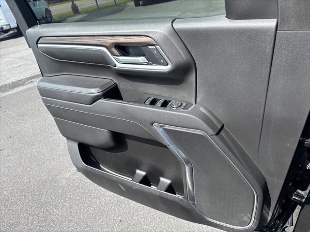used 2022 Chevrolet Silverado 1500 car, priced at $41,955