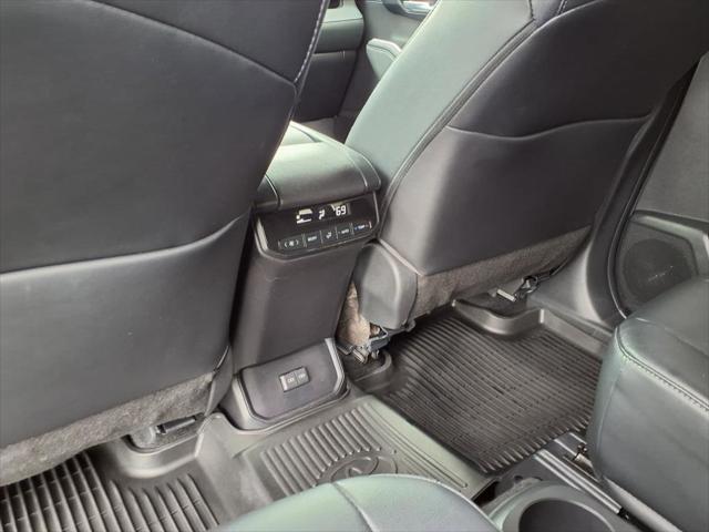 used 2023 Toyota Highlander car, priced at $45,950