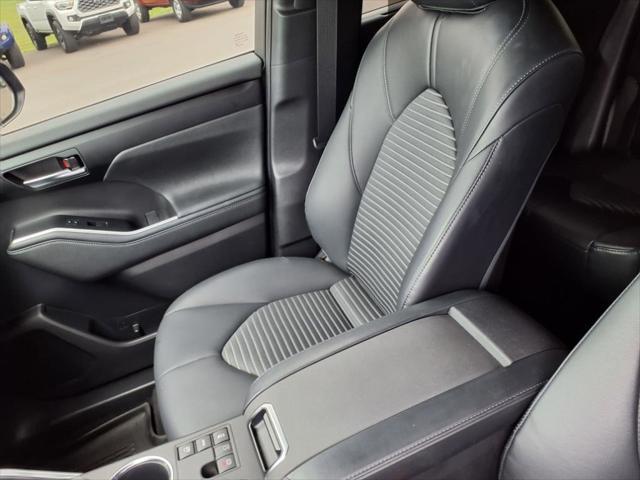 used 2023 Toyota Highlander car, priced at $45,950