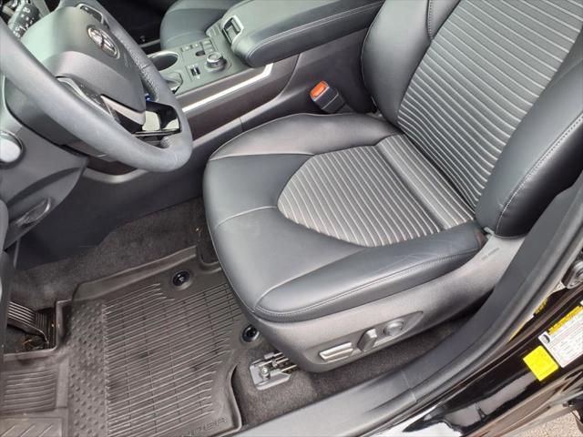 used 2023 Toyota Highlander car, priced at $45,950