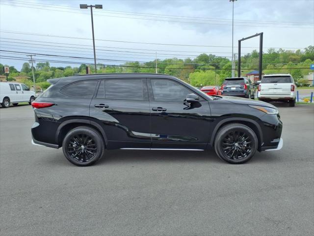 used 2023 Toyota Highlander car, priced at $45,950