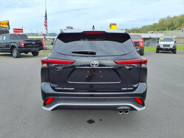used 2023 Toyota Highlander car, priced at $45,950