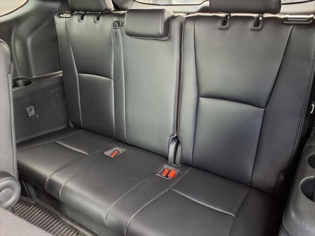 used 2023 Toyota Highlander car, priced at $45,950