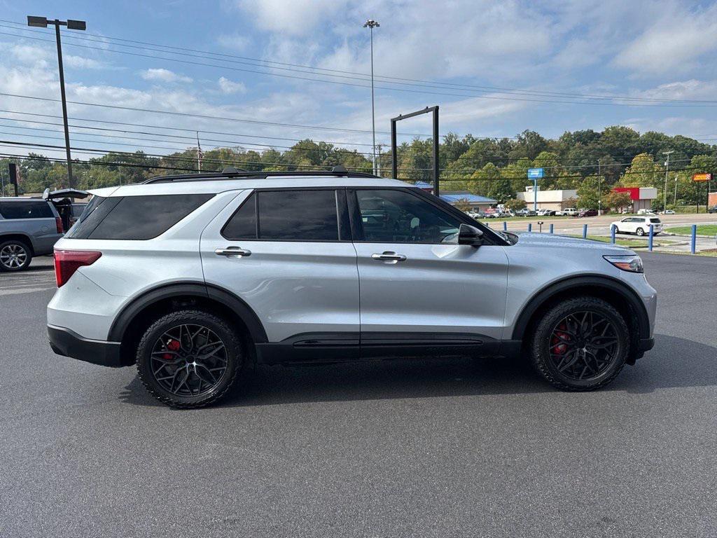 used 2022 Ford Explorer car, priced at $38,705