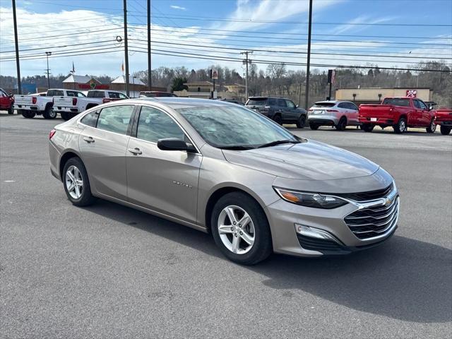 used 2022 Chevrolet Malibu car, priced at $20,550