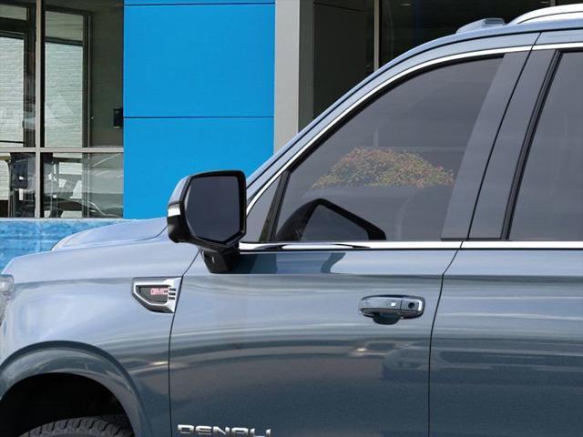 new 2025 GMC Yukon XL car, priced at $102,134