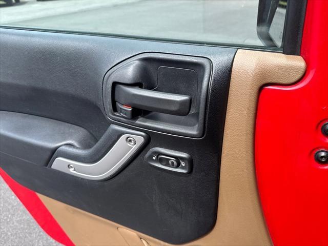 used 2011 Jeep Wrangler Unlimited car, priced at $11,790