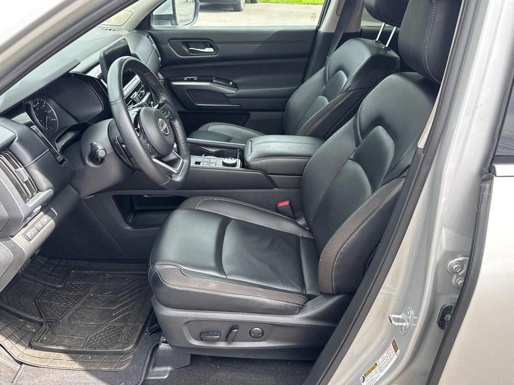 used 2023 Nissan Pathfinder car, priced at $34,831