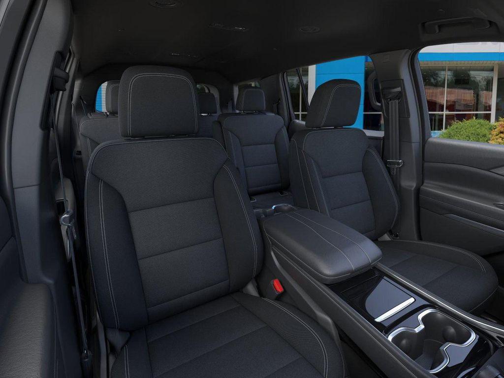 new 2026 Chevrolet Traverse car, priced at $44,640