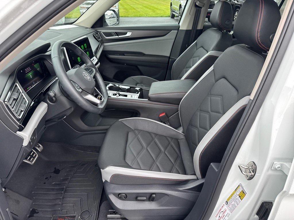 used 2024 Volkswagen Atlas car, priced at $39,893