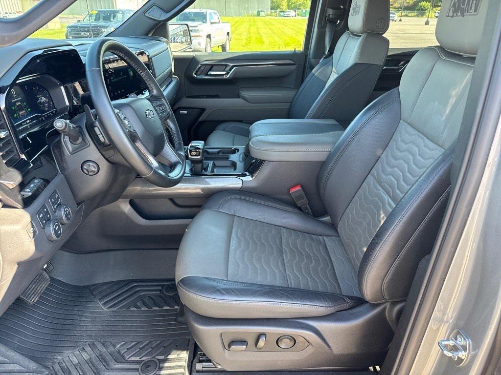 used 2024 Chevrolet Silverado 1500 car, priced at $59,915