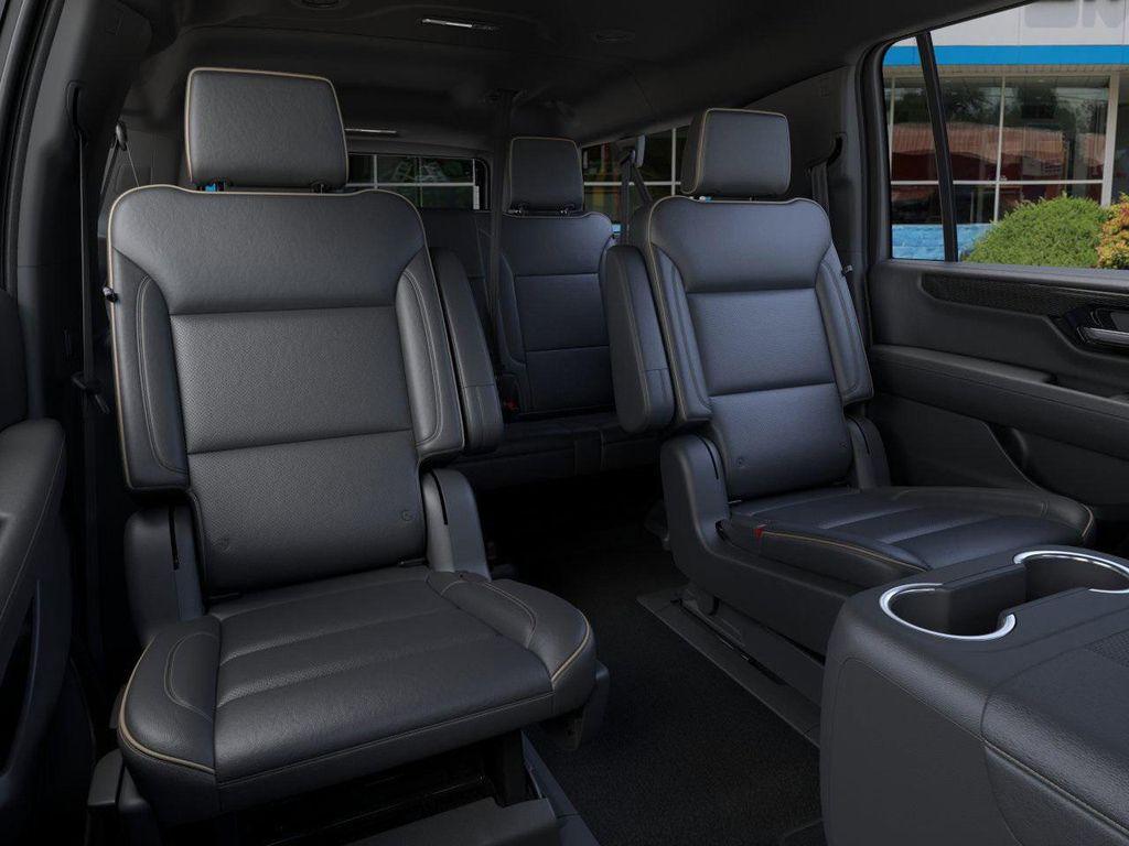 new 2025 GMC Yukon XL car, priced at $75,604