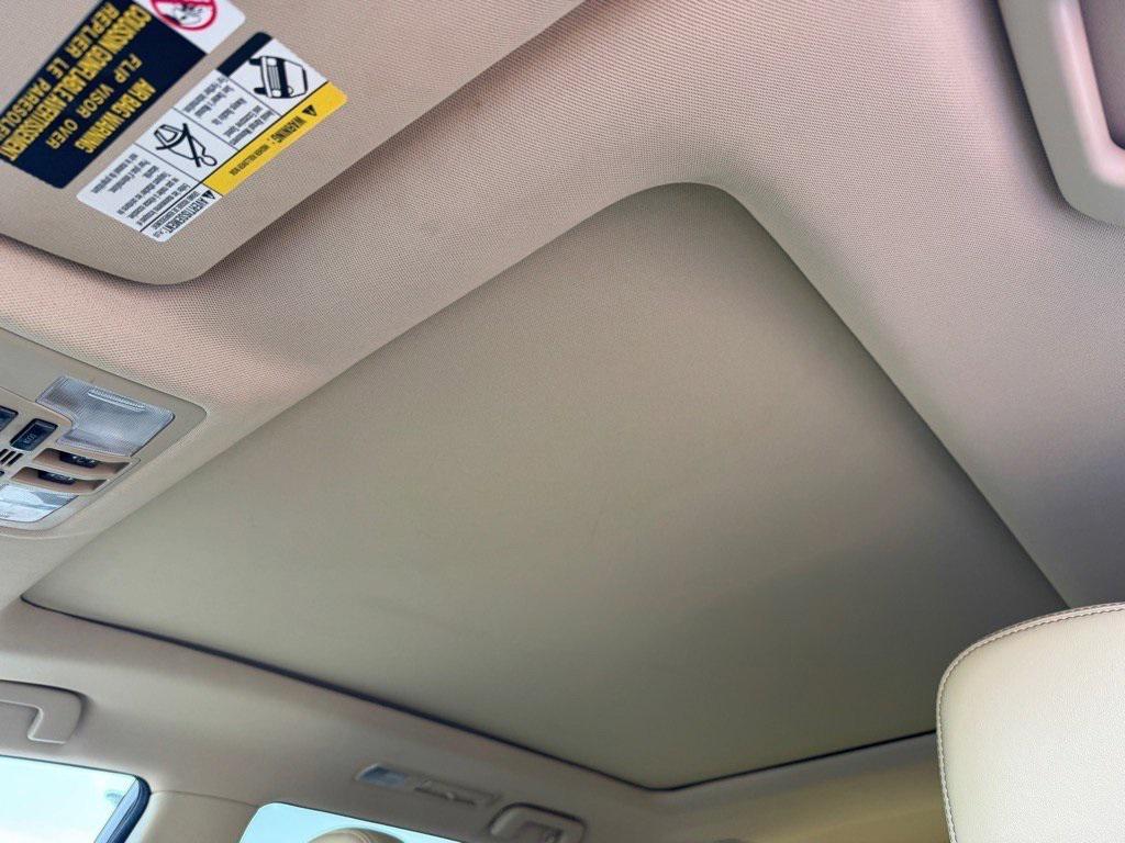 used 2016 Toyota Highlander car, priced at $22,565