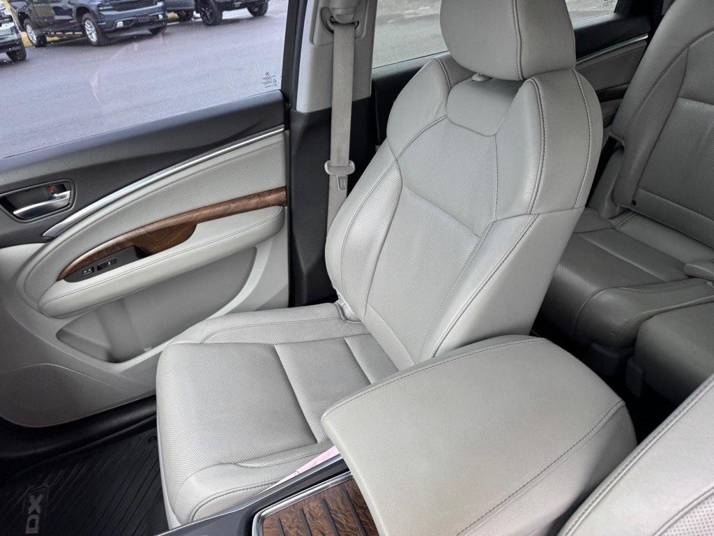 used 2019 Acura MDX car, priced at $25,432