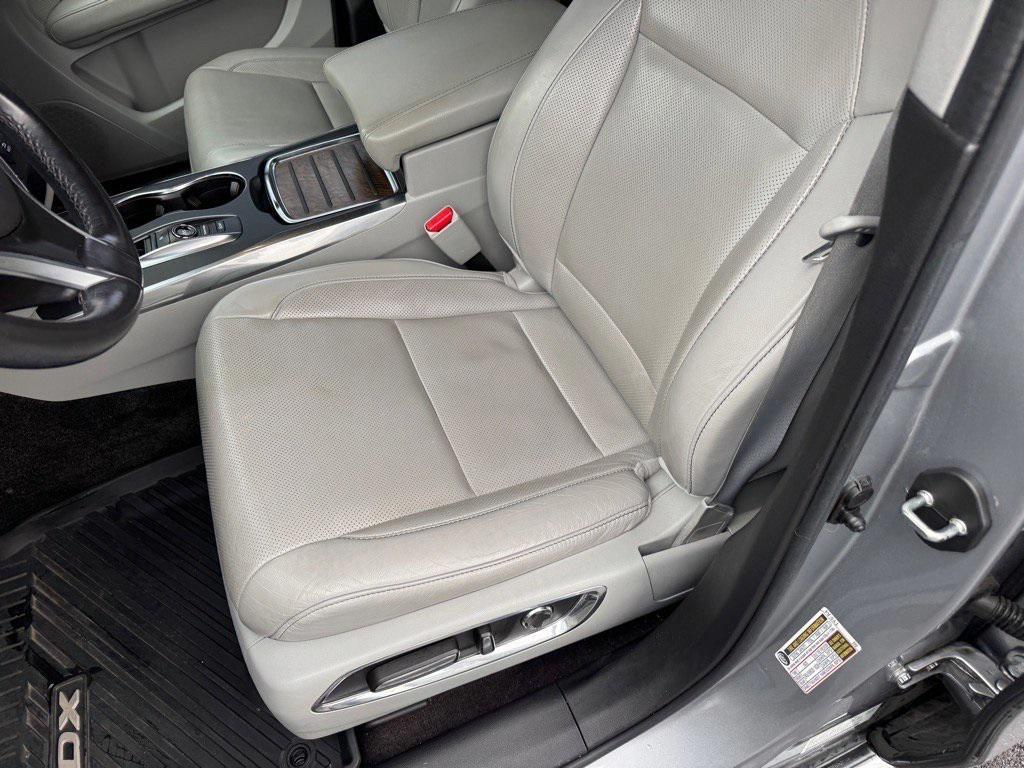 used 2019 Acura MDX car, priced at $25,432