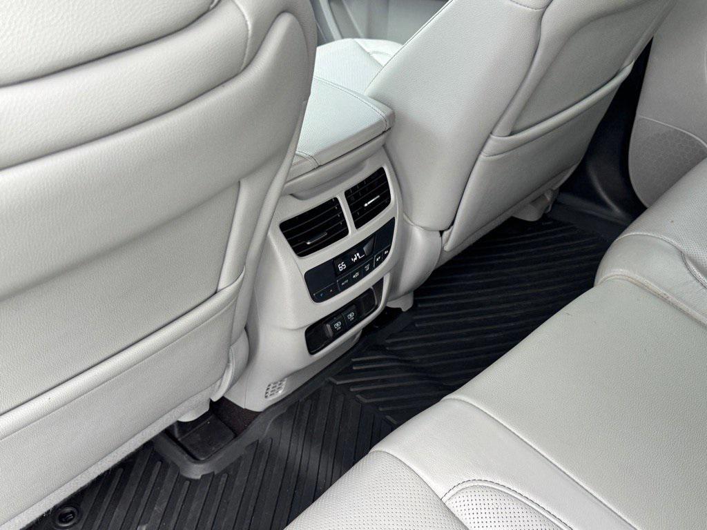 used 2019 Acura MDX car, priced at $25,432