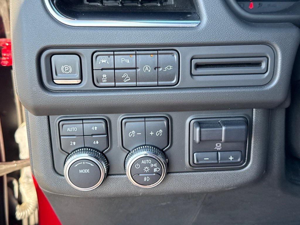 used 2022 GMC Yukon car, priced at $56,950