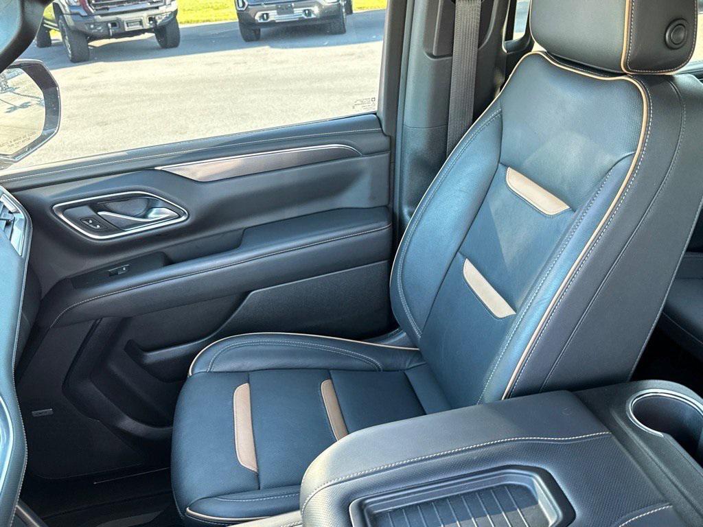 used 2022 GMC Yukon car, priced at $56,950