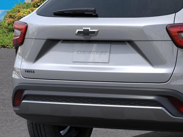 new 2025 Chevrolet Trax car, priced at $25,800