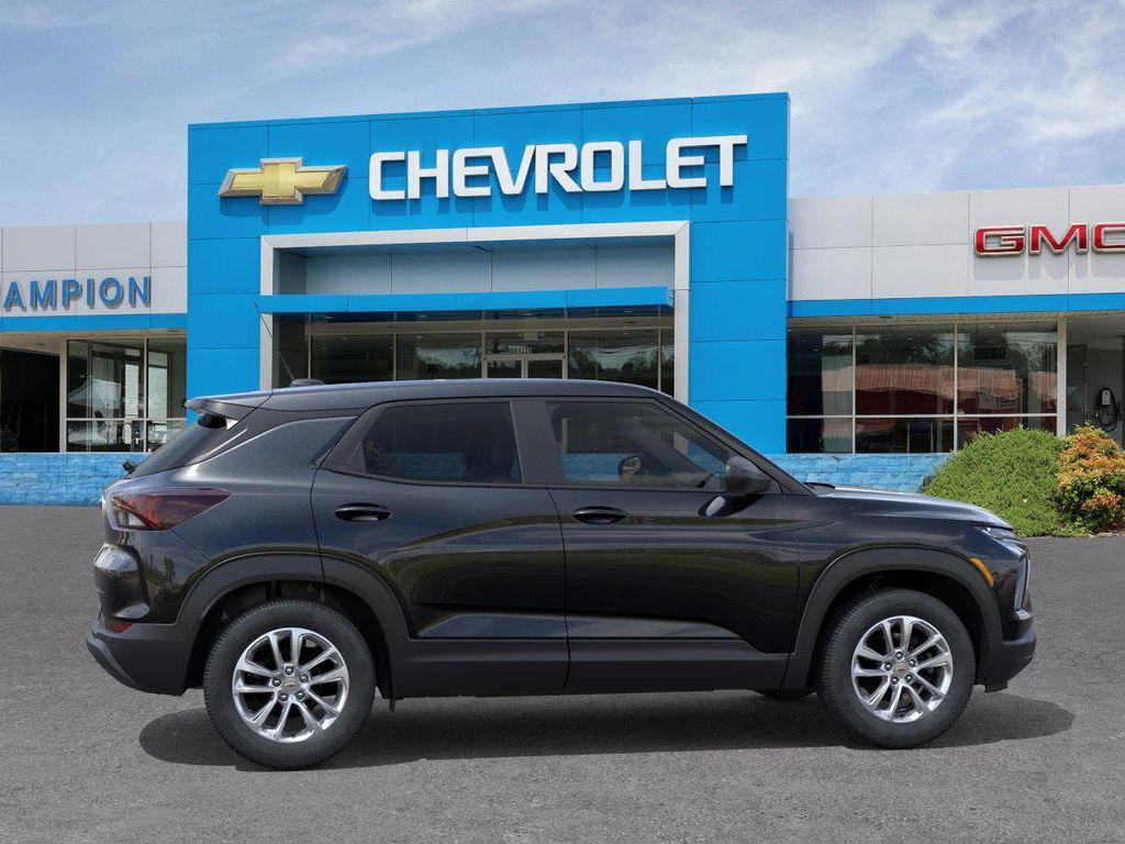 new 2026 Chevrolet TrailBlazer car, priced at $27,520