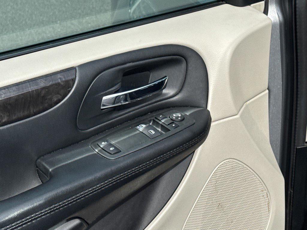 used 2015 Dodge Grand Caravan car, priced at $7,950