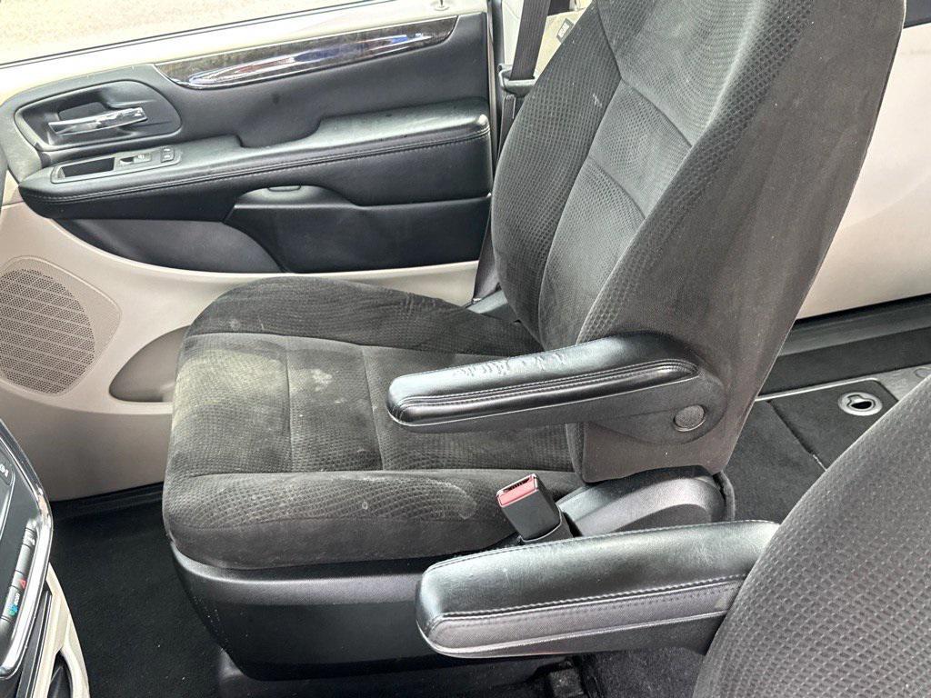 used 2015 Dodge Grand Caravan car, priced at $7,950