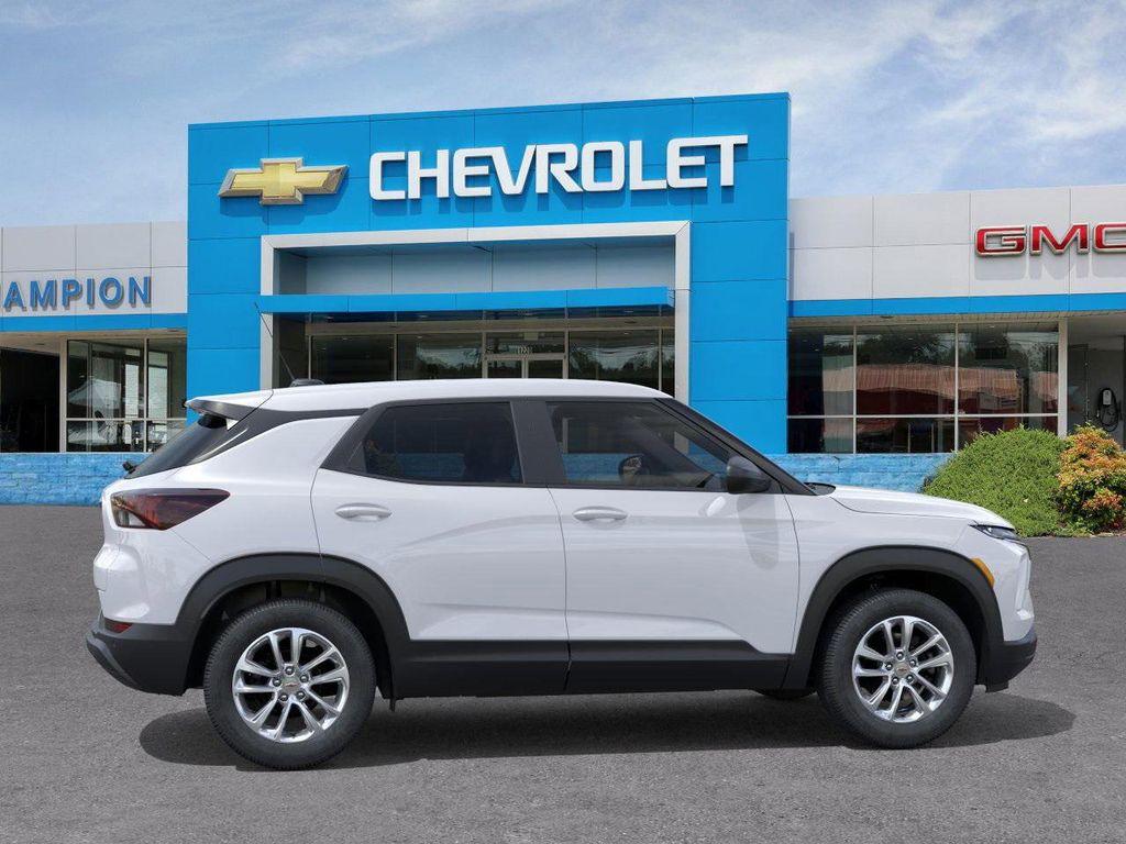 new 2026 Chevrolet TrailBlazer car, priced at $27,520