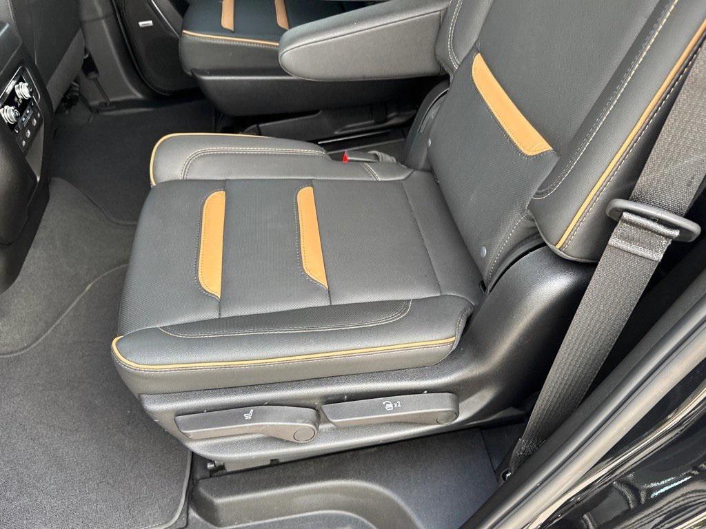 used 2024 GMC Yukon car, priced at $71,853
