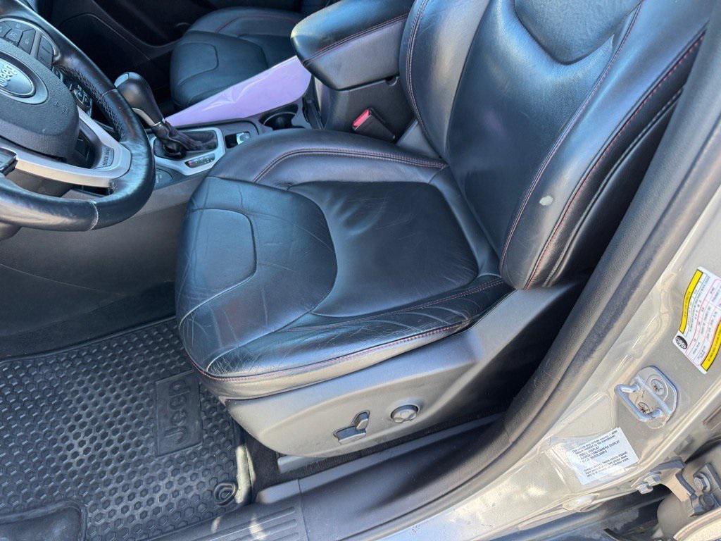 used 2014 Jeep Cherokee car, priced at $9,850