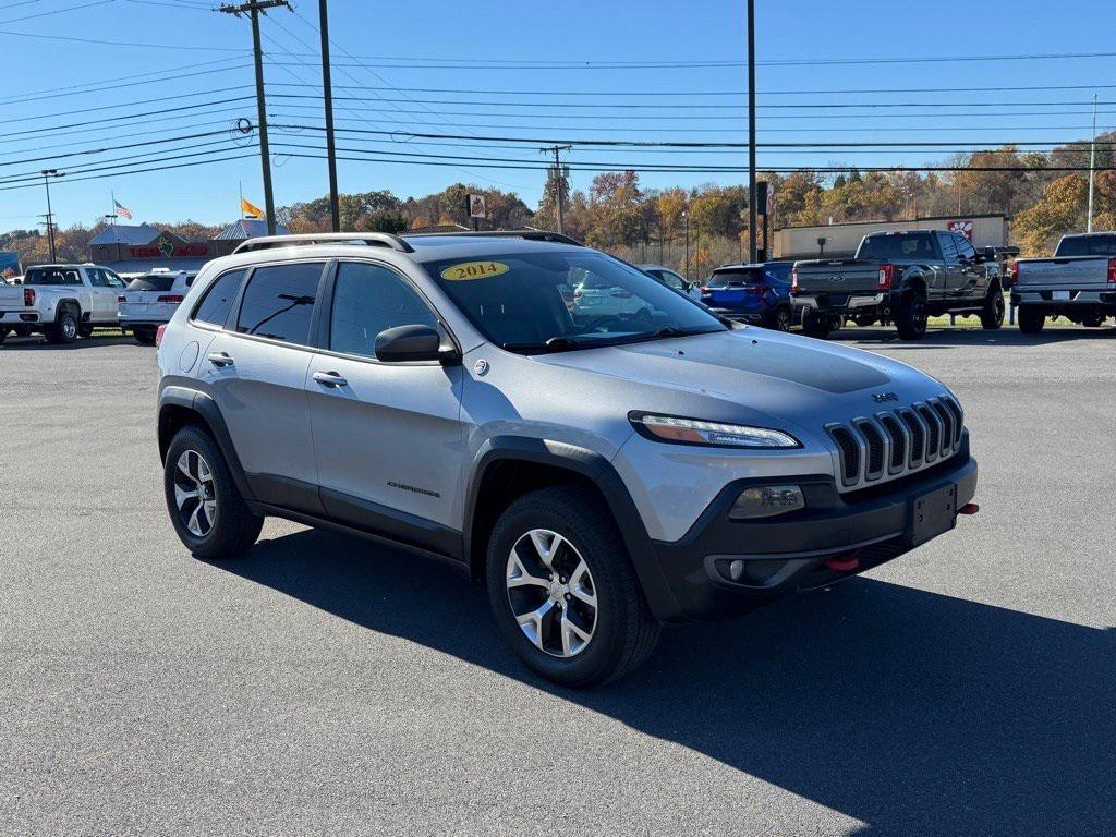 used 2014 Jeep Cherokee car, priced at $9,850