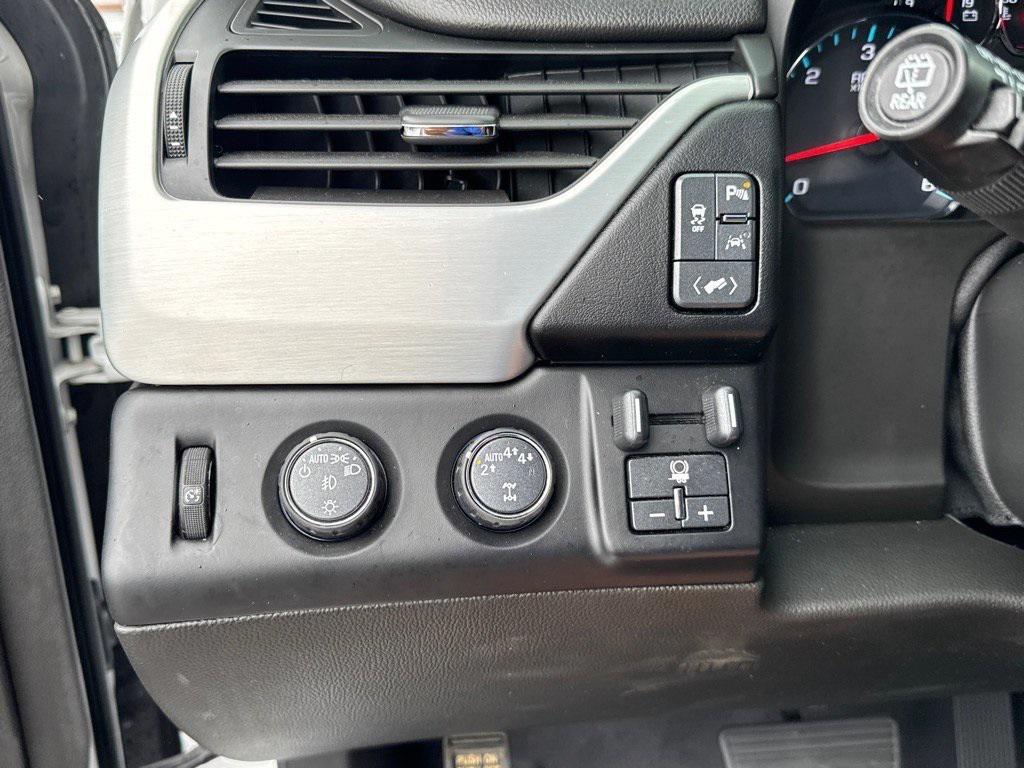 used 2019 GMC Yukon car, priced at $28,989