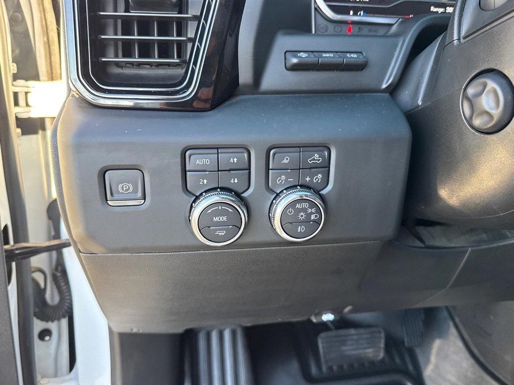 used 2023 GMC Sierra 1500 car, priced at $49,828