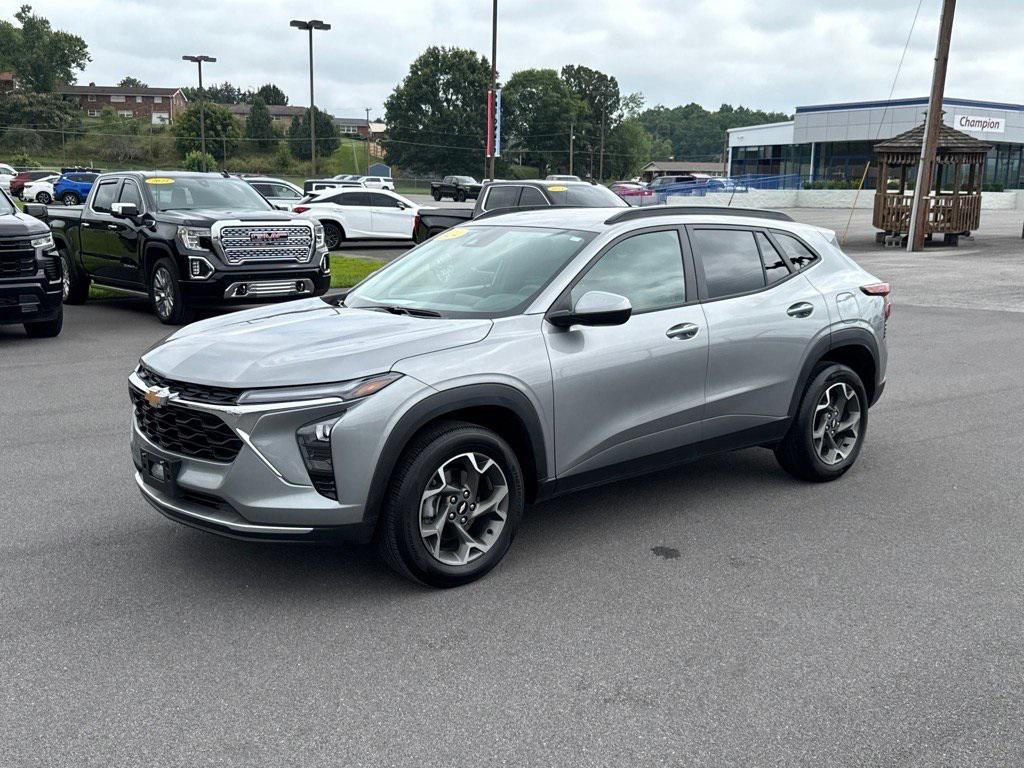 used 2024 Chevrolet Trax car, priced at $22,952