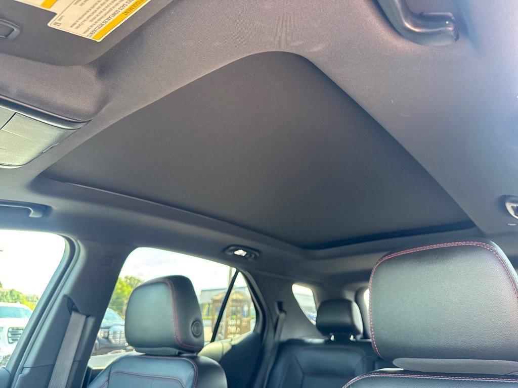 used 2023 Chevrolet Equinox car, priced at $23,925