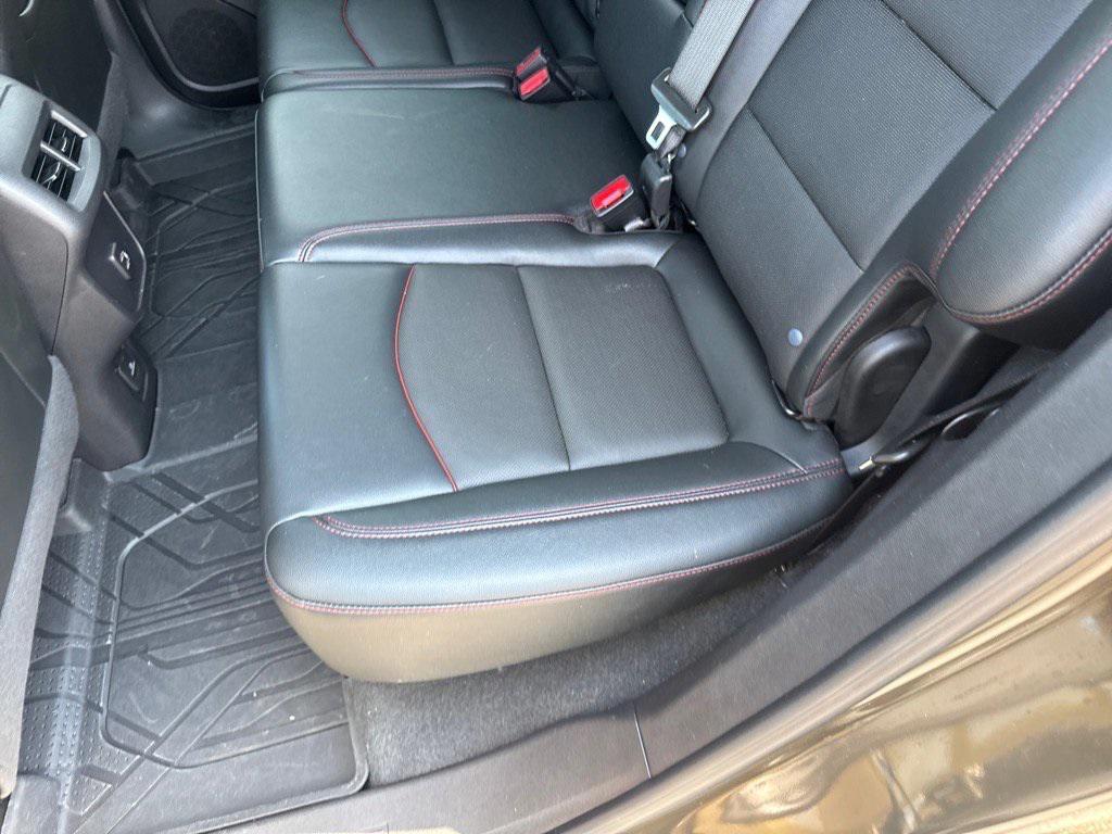 used 2023 Chevrolet Equinox car, priced at $23,925