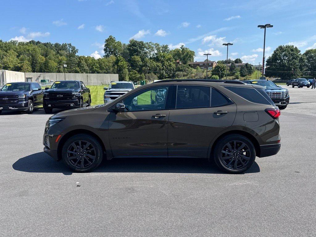 used 2023 Chevrolet Equinox car, priced at $23,925