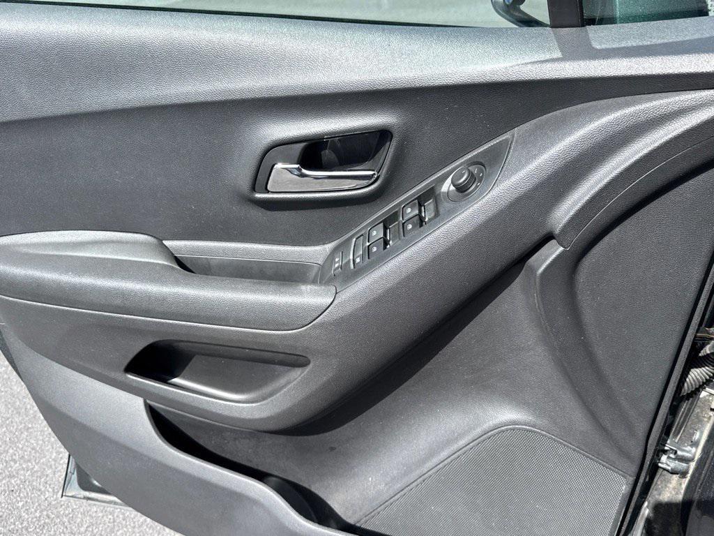 used 2020 Chevrolet Trax car, priced at $14,952