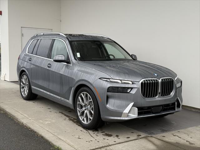 new 2025 BMW X7 car, priced at $91,035