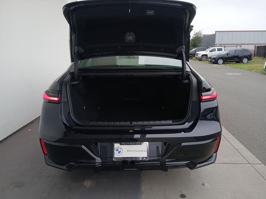 new 2025 BMW i7 car, priced at $131,425
