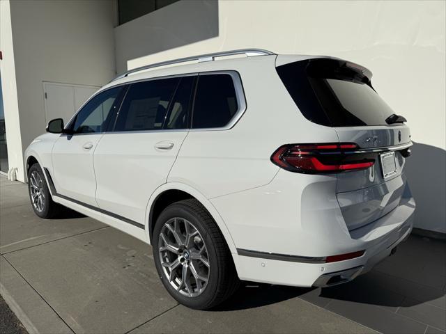 new 2025 BMW X7 car, priced at $90,185