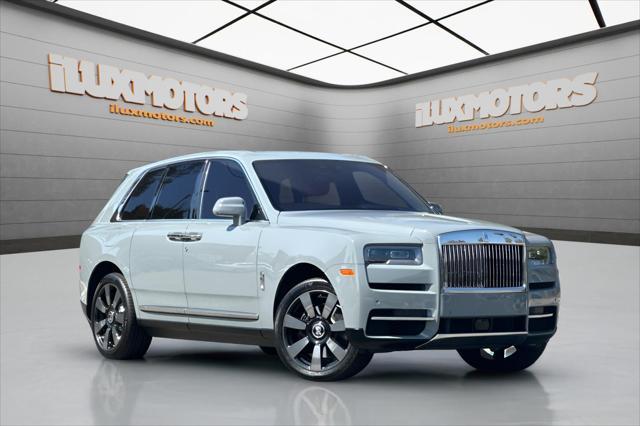 used 2023 Rolls-Royce Cullinan car, priced at $348,998