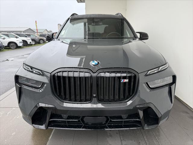 new 2025 BMW X7 car, priced at $125,075