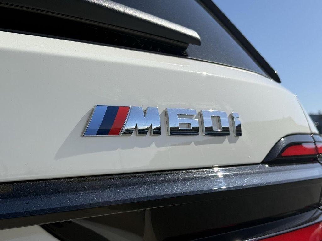 new 2026 BMW X7 car, priced at $122,650