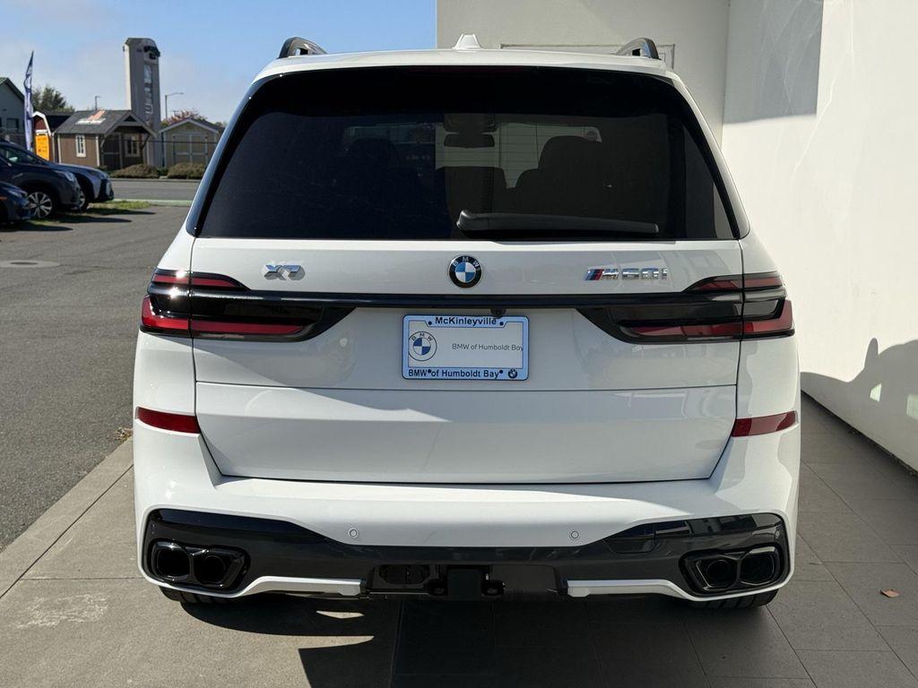 new 2026 BMW X7 car, priced at $122,650