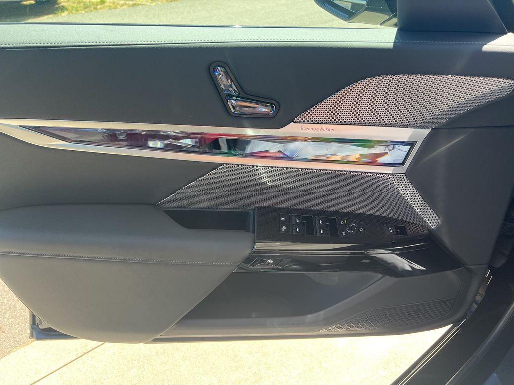 new 2025 BMW 740 car, priced at $102,525